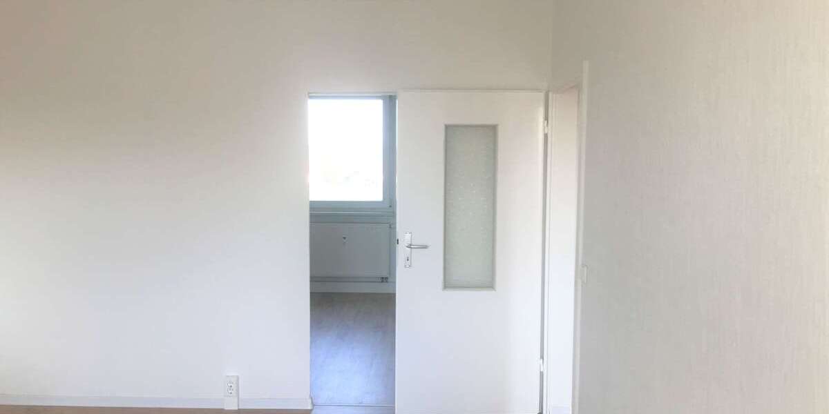 Möblierte 2 Zimmer Wohnung mit Balkon. Flexibel ab 6 Monate zu vermieten! - Appartement Annaburg | Angebot:24248810