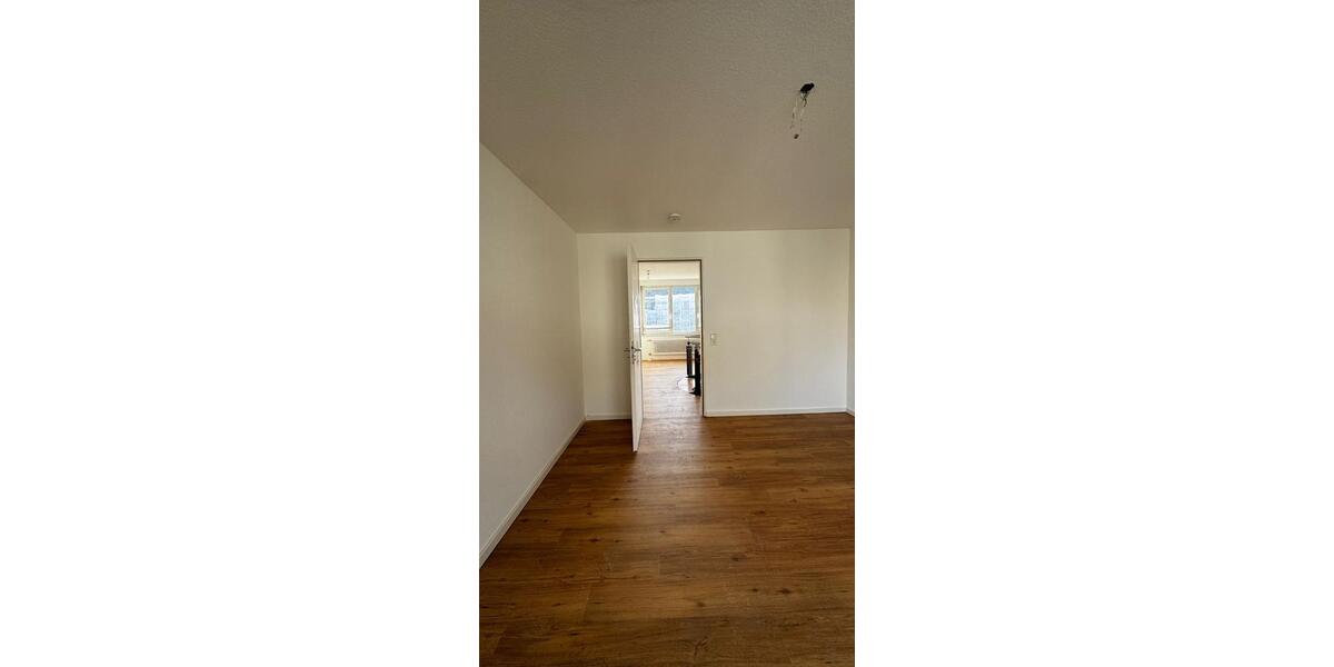 Großzügige 3-Zi Wohnung (Maisonette) in der Karlsruher Weststadt 3 zimmer