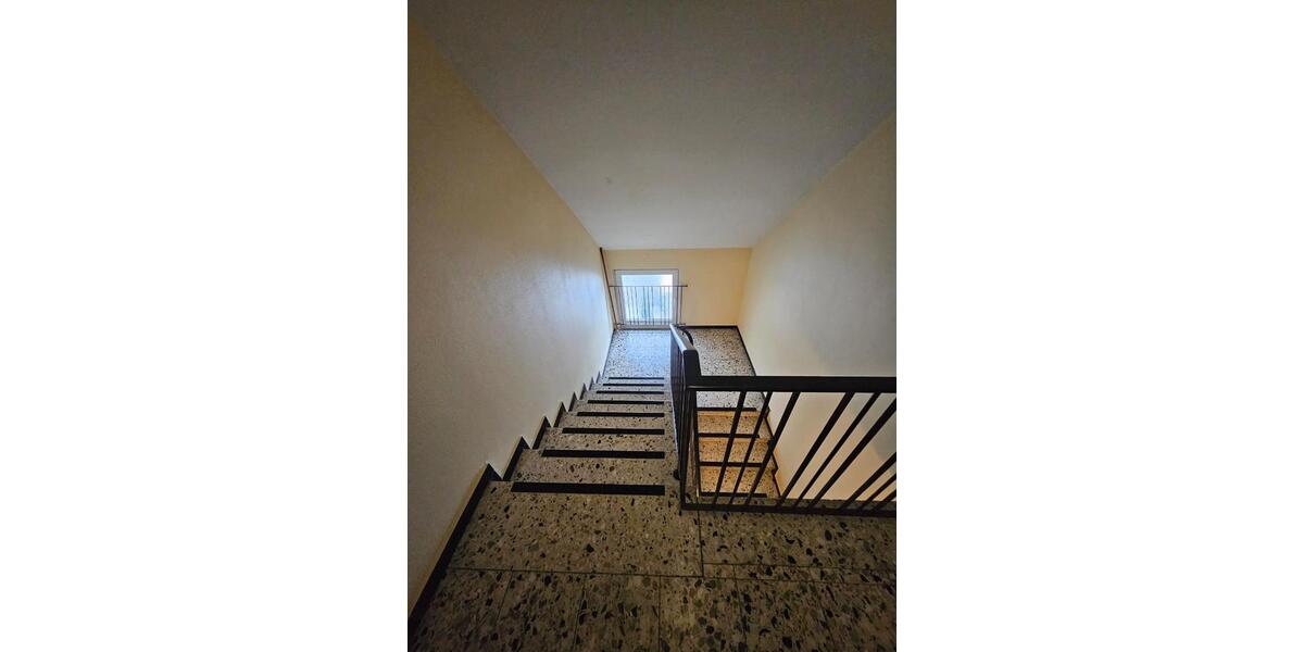 Dachgeschoßwohnung Gütersloh Avenwedde - 2 Zimmer, 37 m&sup2;, 365&euro; | Angebot:24976613