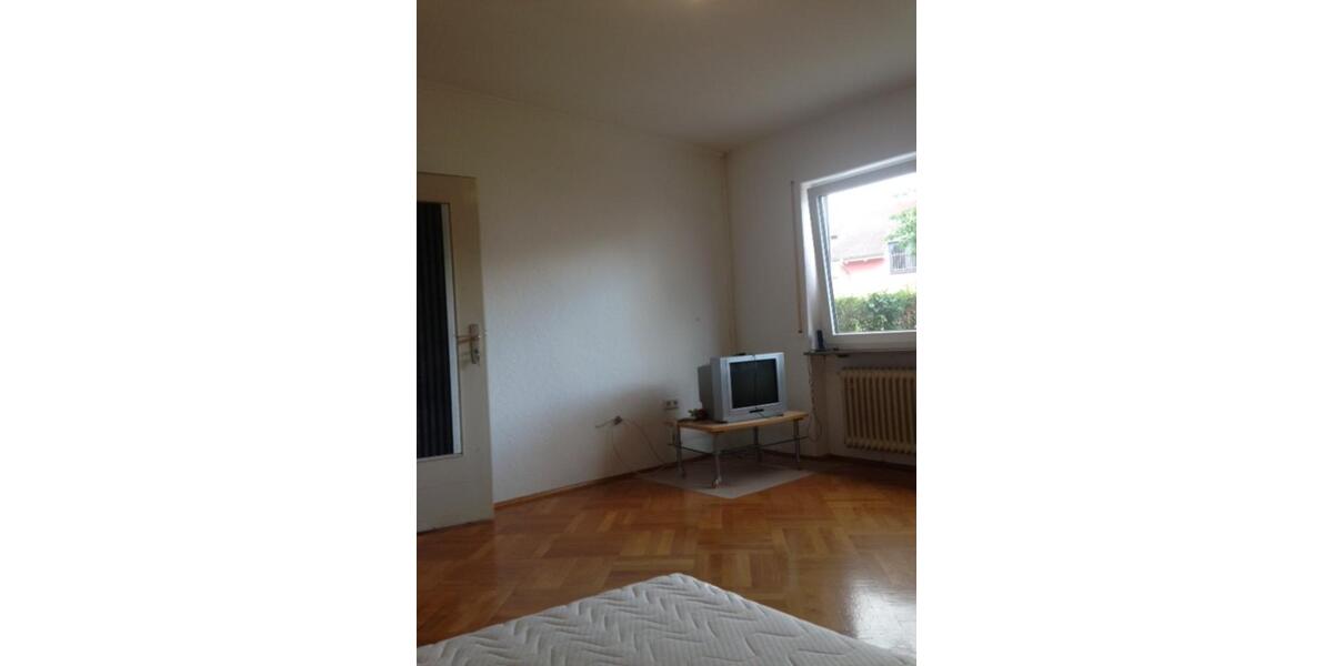 Erdgeschoßwohnung Neumarkt in der Oberpfalz Altenhof - 1 Zimmer, 20 m&sup2;, 445&euro; | Angebot:25025116