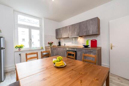 Wohnen auf Zeit Rastatt - 4 Zimmer, 120 m&sup2;, 650&euro; | Angebot:26342222