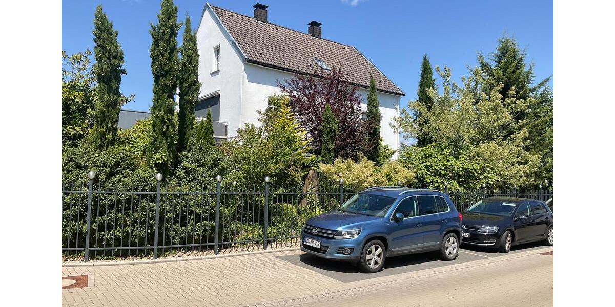 Dachgeschoßwohnung Bochum Bochum-Südwest - 4 Zimmer, 80 m&sup2;, 660&euro; | Angebot:25083103