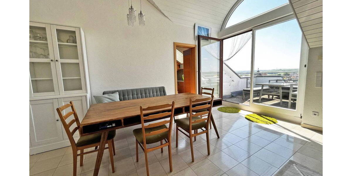 Etagenwohnung Lauffen am Neckar - 3 Zimmer, 89 m&sup2;, 1.200&euro; | Angebot:26716067