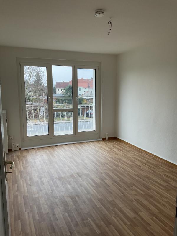 schnell sein! neu renovierte 2,5-Raumwohnung zu vermieten zimmer