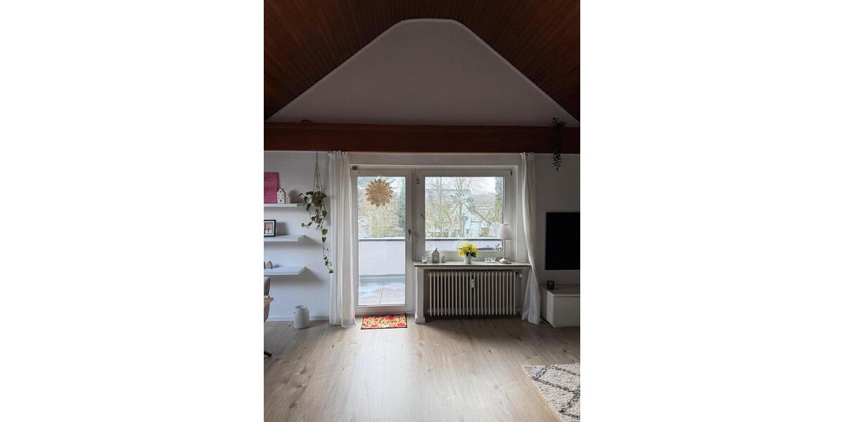 Dachgeschoßwohnung Dortmund Hombruch - 4 Zimmer, 80 m&sup2;, 940&euro; | Angebot:24728644