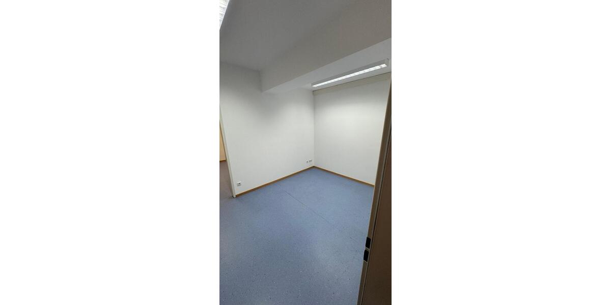 Gewerbeobjekt Deggendorf - 1.700&euro; | Angebot:26228222