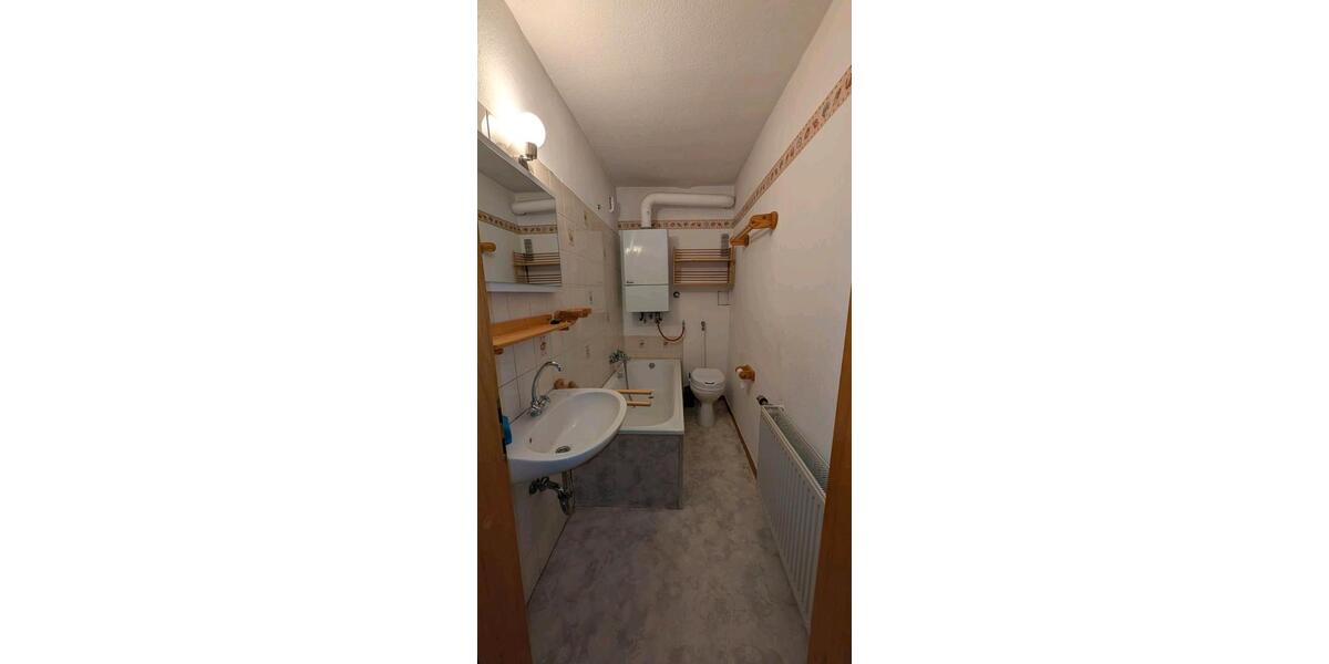 Dachgeschoßwohnung Zweibrücken - 3 Zimmer, 77 m&sup2;, 500&euro; | Angebot:26356346