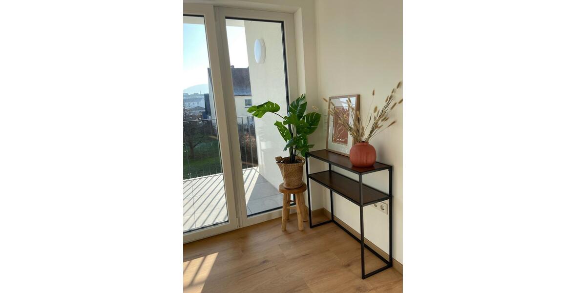 Etagenwohnung Kleinheubach - 2 Zimmer, 56 m&sup2;, 780&euro; | Angebot:25963115