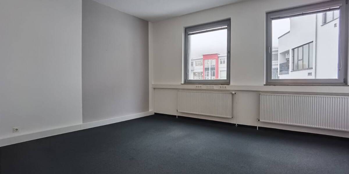 Gewerbeobjekt Herborn - 6 Zimmer, 160 m&sup2;, 1.300&euro; | Angebot:25665411