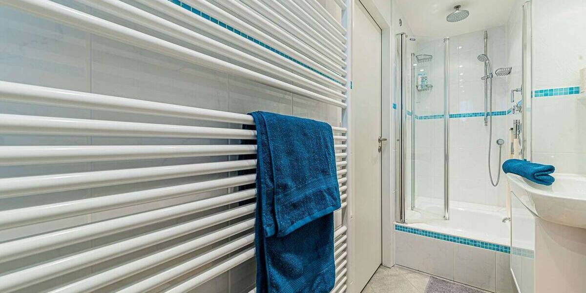 Etagenwohnung Frankfurt am Main Sachsenhausen - 2 Zimmer, 45 m&sup2;, 1.690&euro; | Angebot:26127407