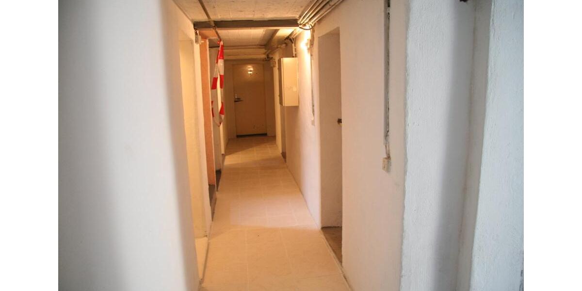 Dachgeschoßwohnung Duisburg Rheinhausen - 2 Zimmer, 32 m&sup2;, 345&euro; | Angebot:26528604