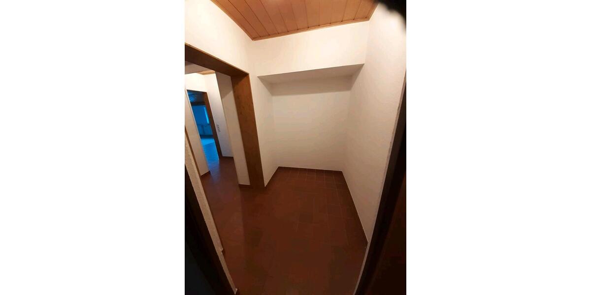 Dachgeschoßwohnung Horn-Bad Meinberg Bad Meinberg - 2 Zimmer, 61 m&sup2;, 458&euro; | Angebot:26585333