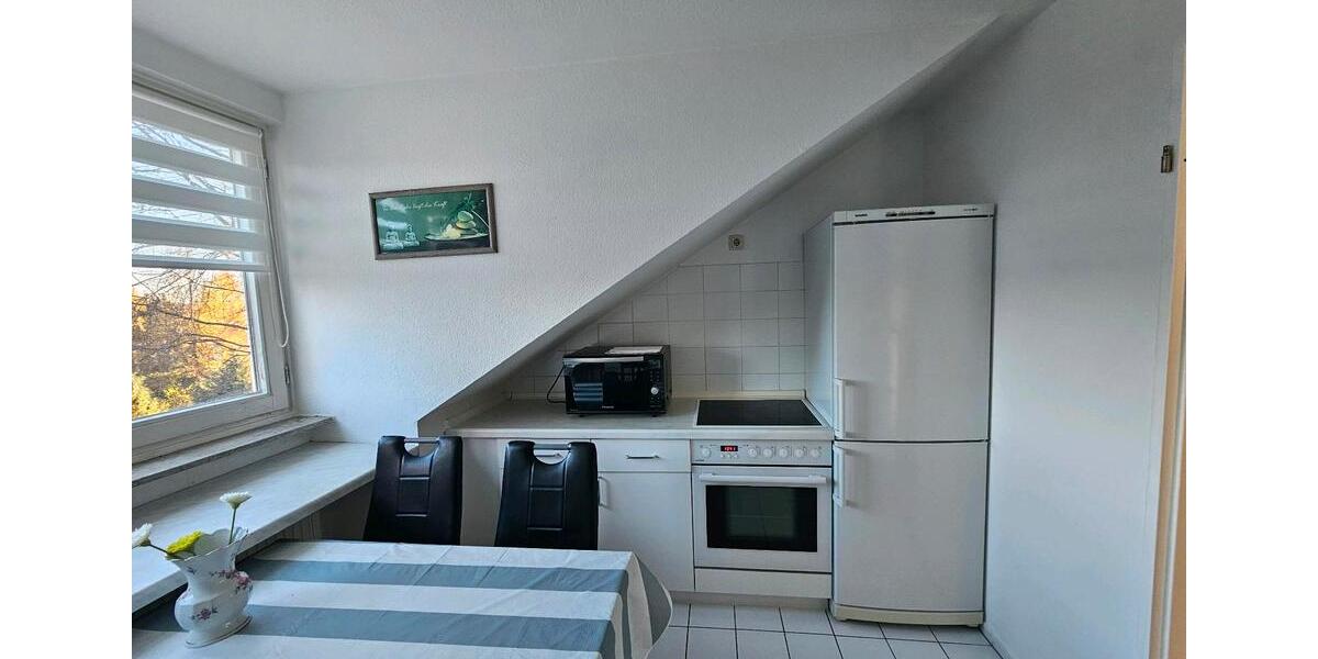 Dachgeschoßwohnung Hamburg Wandsbek - 2 Zimmer, 62 m&sup2;, 1.470&euro; | Angebot:26047385