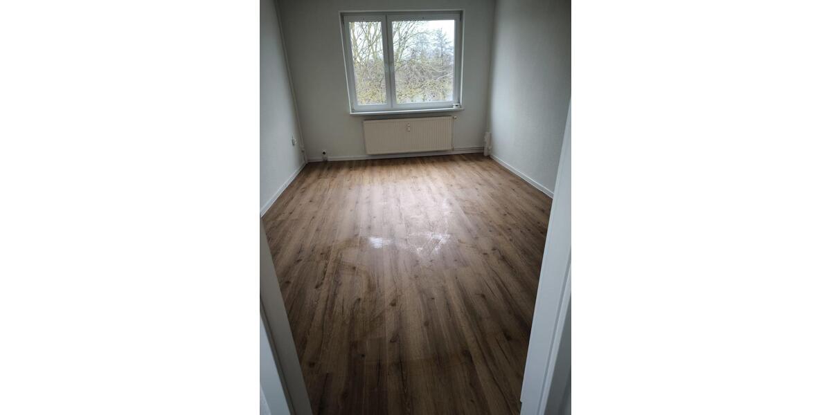 Etagenwohnung Stavenhagen - 2 Zimmer, 55 m&sup2;, 295&euro; | Angebot:20238295