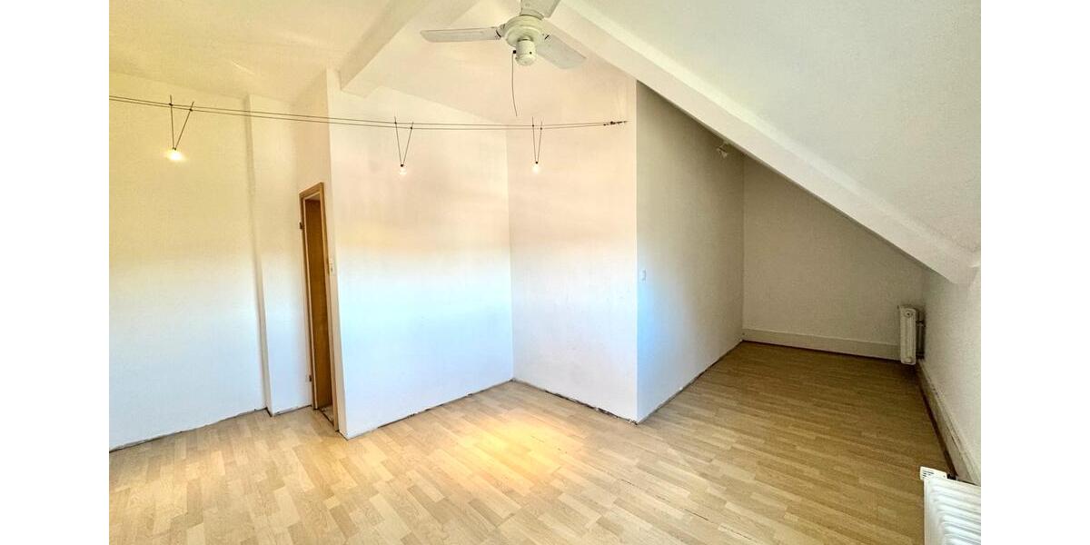 Maisonettenwohnung Remscheid Lüttringhausen - 3.5 Zimmer, 110 m&sup2;, 900&euro; | Angebot:26019160