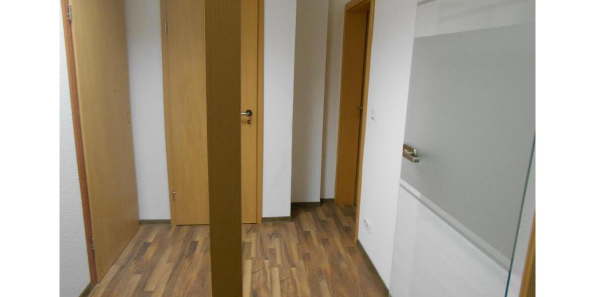Erdgeschoßwohnung Betzdorf - 3 Zimmer, 80 m&sup2;, 500&euro; | Angebot:26408070