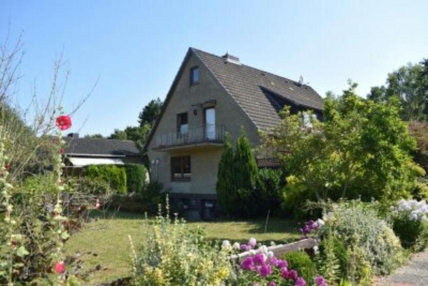 Traumhaus zu vermieten riesiger Garten Homeoffce geeignet zimmer