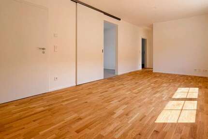 Wohnung Ingolstadt - 3 Zimmer, 72 m&sup2;, 1.120&euro; | Angebot:27188352
