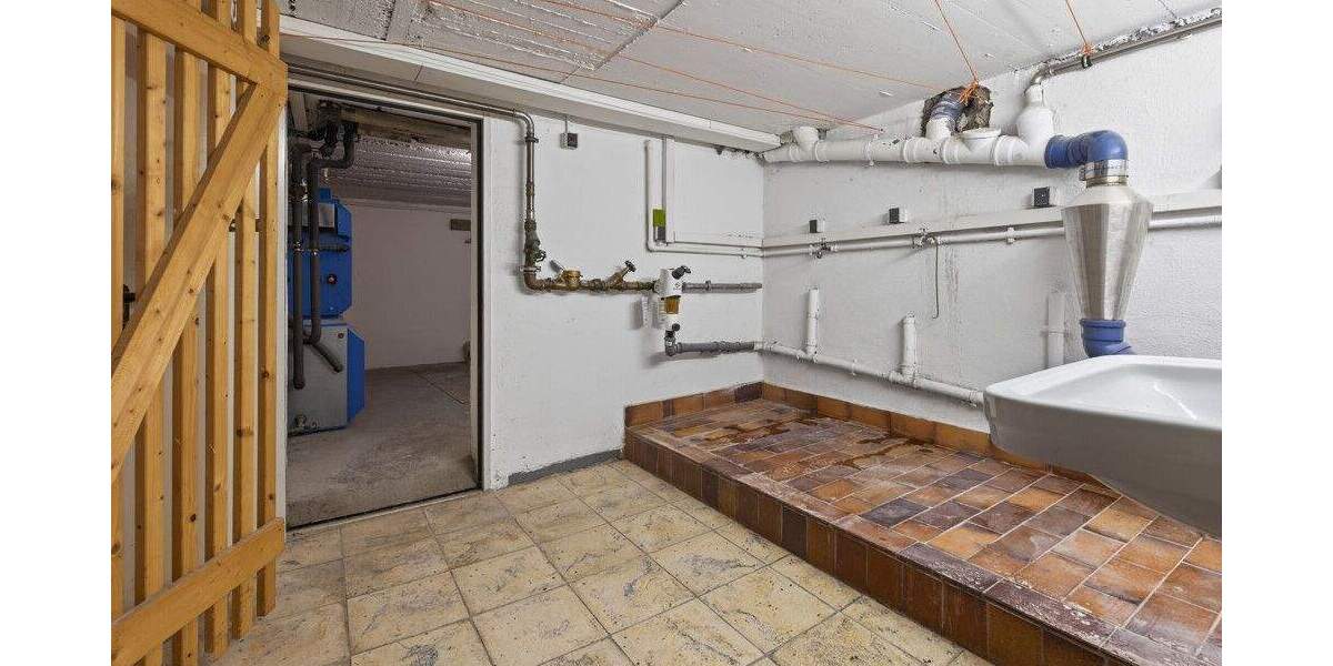 Wohnen zum Wohlfühlen - frisch sanierte 3-Zimmer-Wohnung mit Balkon & Gartenanteil 3 zimmer