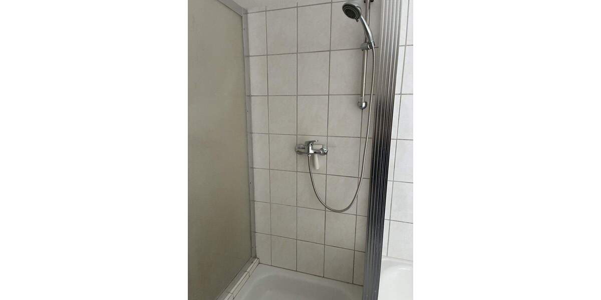 Etagenwohnung Saarbrücken / Schafbrücke Schafbrücke - 3 Zimmer, 102 m&sup2;, 850&euro; | Angebot:24989417