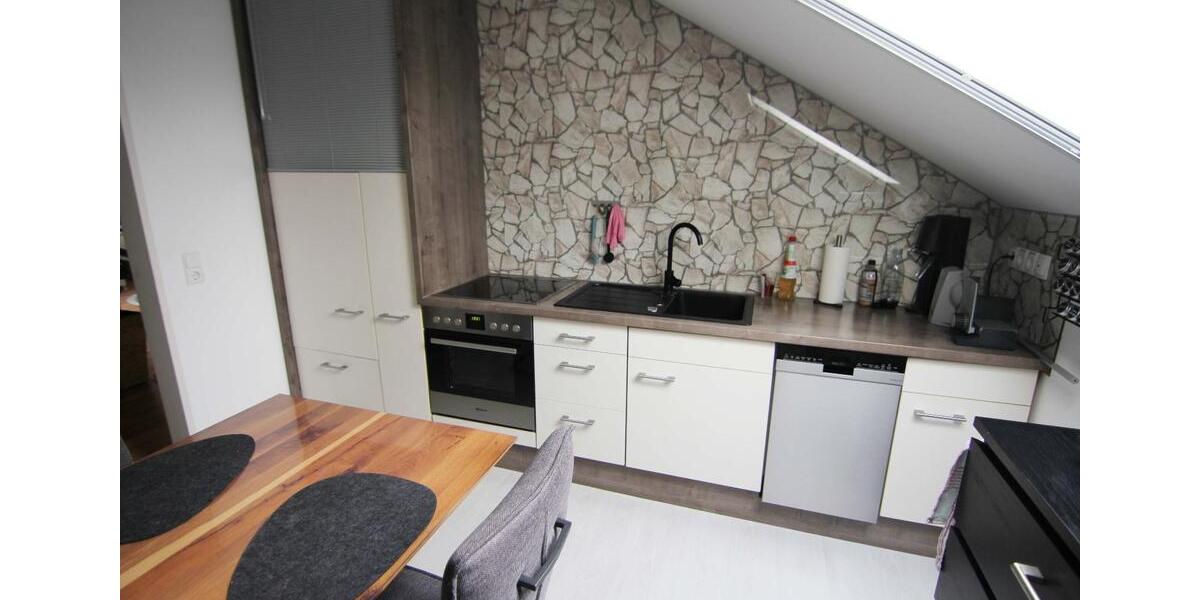 Dachgeschoßwohnung Bad Füssing - 4 Zimmer, 80 m&sup2;, 925&euro; | Angebot:24140547