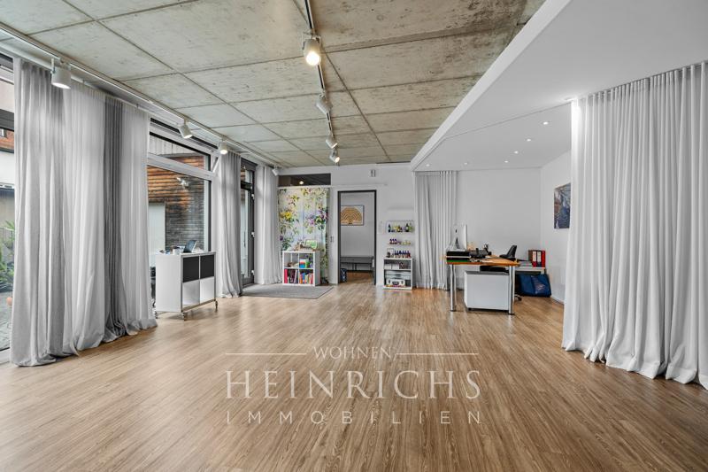 Repräsentative Gewerbefläche in der Altstadt von Freising – ideal für Freiberufler & Selbstständige zimmer