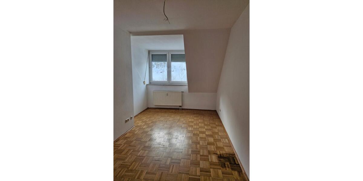 Dachgeschoßwohnung Freyung - 3 Zimmer, 70 m&sup2;, 450&euro; | Angebot:26365744
