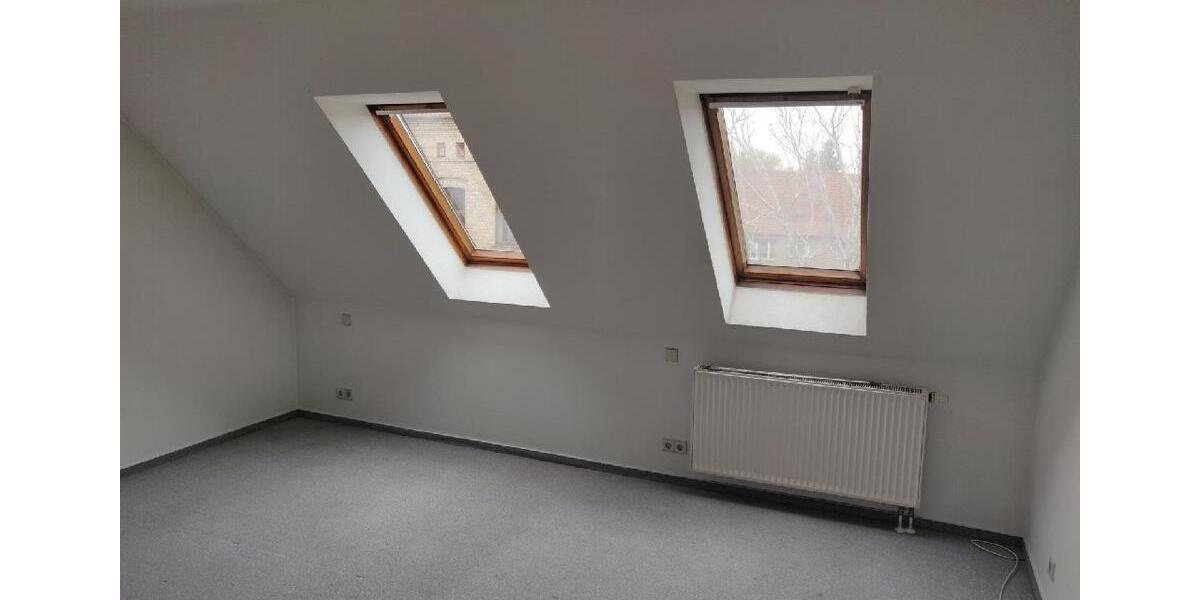 Dachgeschoßwohnung Arnstein - 2 Zimmer, 67 m&sup2;, 340&euro; | Angebot:19191837