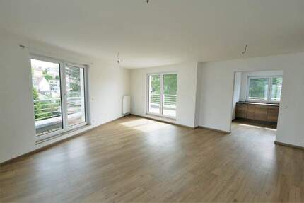 Wohnung Coburg Ketschendorf - 2 Zimmer, 95 m&sup2;, 880&euro; | Angebot:25897943