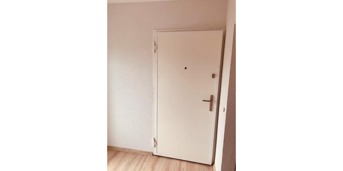 Dachgeschoßwohnung Homburg - 2 Zimmer, 67 m&sup2;, 630&euro; | Angebot:26536787
