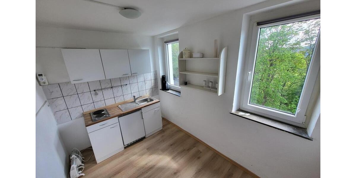 Dachgeschoßwohnung Hof Altstadt - 2 Zimmer, 50 m&sup2;, 380&euro; | Angebot:26591908