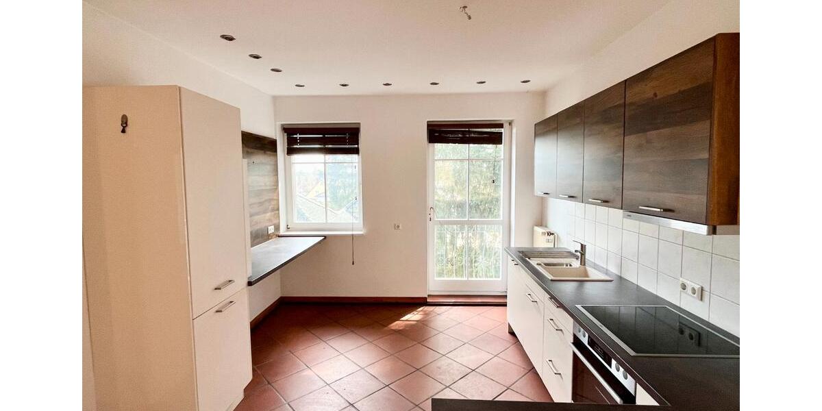 Dachgeschoßwohnung Panketal - 2.5 Zimmer, 85 m&sup2;, 1.365&euro; | Angebot:26014544