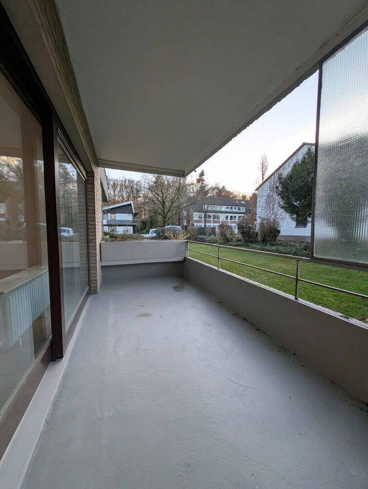 Frisch sanierte 2-Zimmer-Wohnung in zentraler Lage zu vermieten