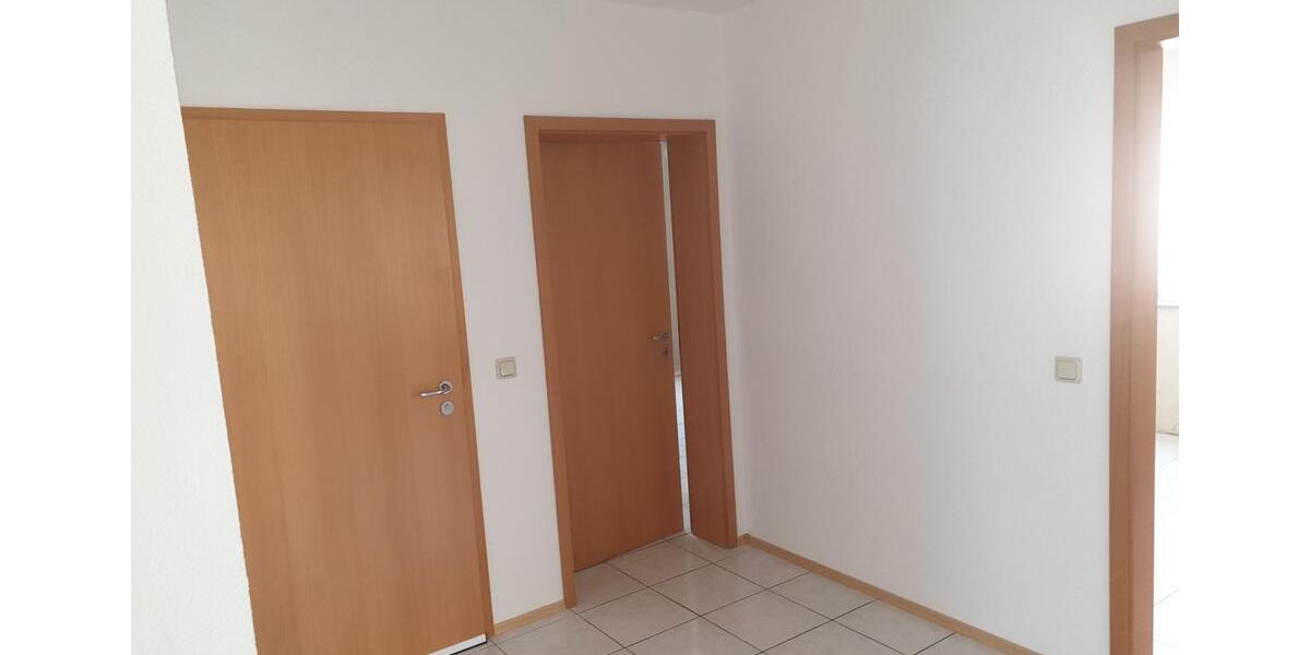 Erdgeschoßwohnung Gerolstein - 4 Zimmer, 88 m&sup2;, 650&euro; | Angebot:24737041