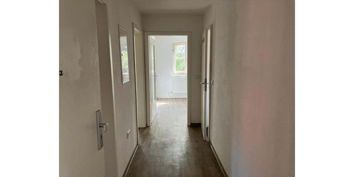 Dachgeschoßwohnung Kassel Harleshausen - 2 Zimmer, 44 m&sup2;, 436&euro; | Angebot:25336133