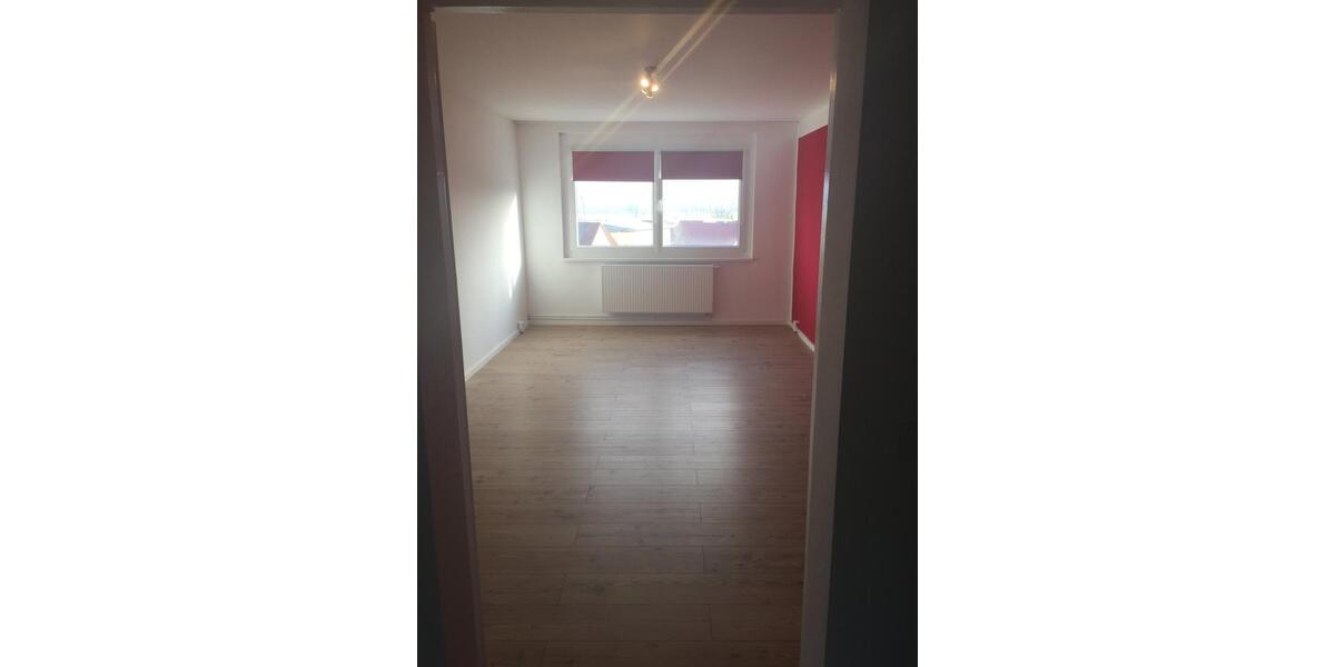 Etagenwohnung Roßleben-Wiehe Wiehe - 4 Zimmer, 128 m&sup2;, 900&euro; | Angebot:26446719