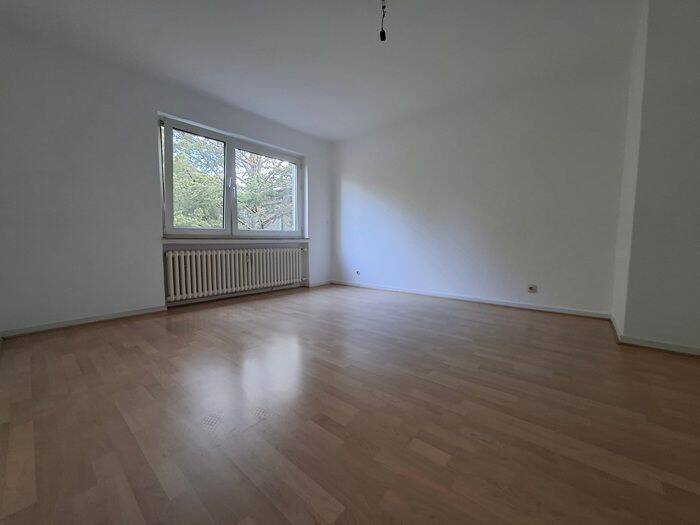 Etagenwohnung Bonn Zentrum - 3 Zimmer, 71 m&sup2;, 650&euro; | Angebot:26220538