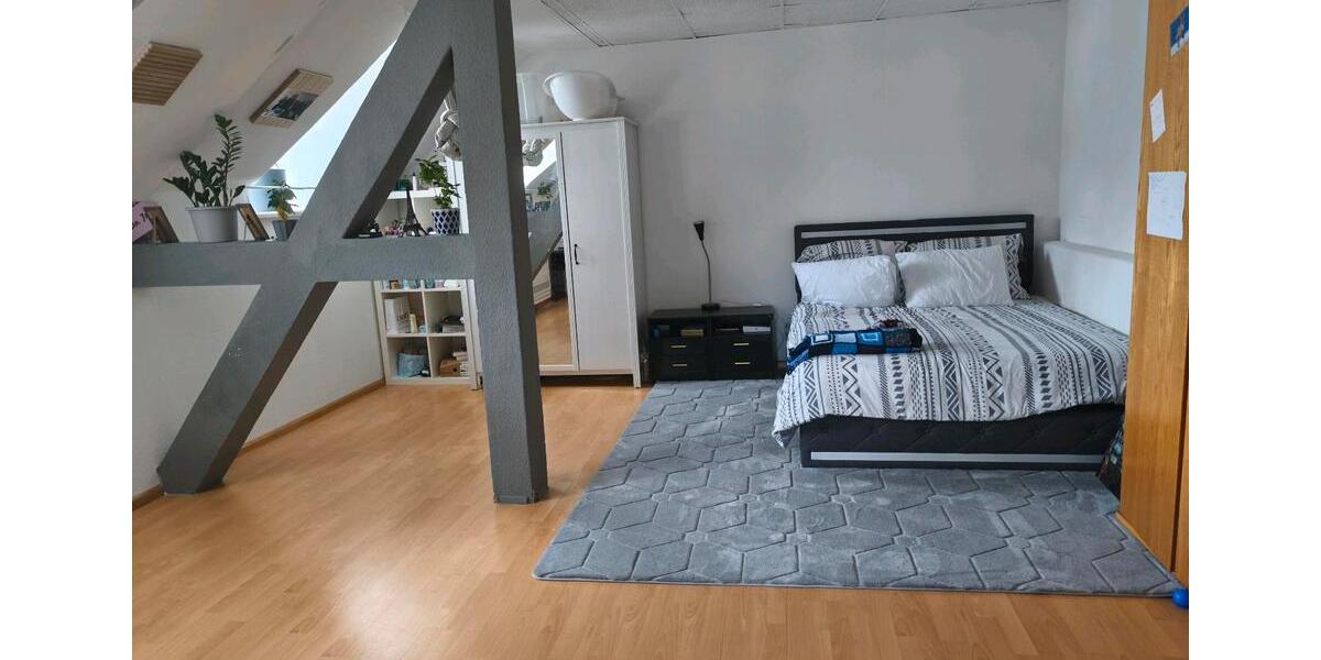 Dachgeschoßwohnung Küssaberg - 2 Zimmer, 68 m&sup2;, 589&euro; | Angebot:26102756