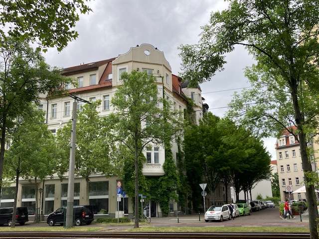 Etagenwohnung Leipzig Zentrum-Südost - 3 Zimmer, 125 m&sup2;, 1.800&euro; | Angebot:26846132