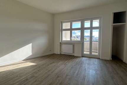 Wohnung zum Mieten in Berlin 1.405,25 € 77 m²