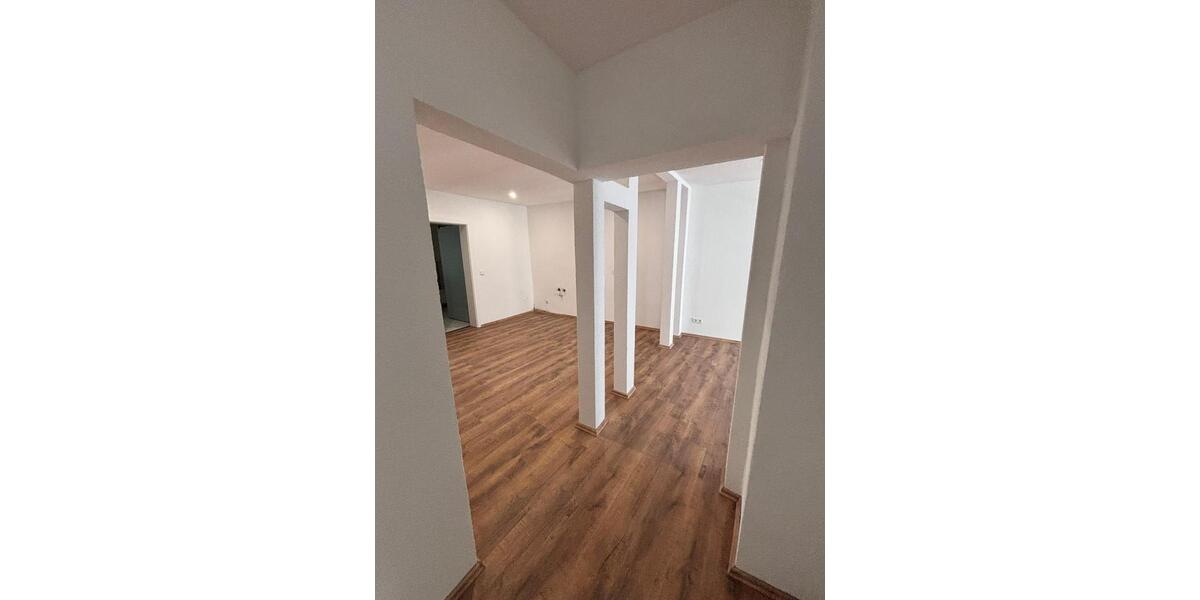 Etagenwohnung Kastellaun - 2 Zimmer, 87 m&sup2;, 830&euro; | Angebot:24756098