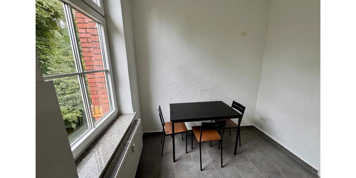 Etagenwohnung Kirchen (Sieg) - 4 Zimmer, 93 m&sup2;, 490&euro; | Angebot:25300305