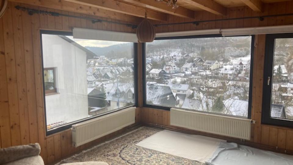 Etagenwohnung Dillenburg Donsbach - 4 Zimmer, 117 m&sup2;, 820&euro; | Angebot:25129121