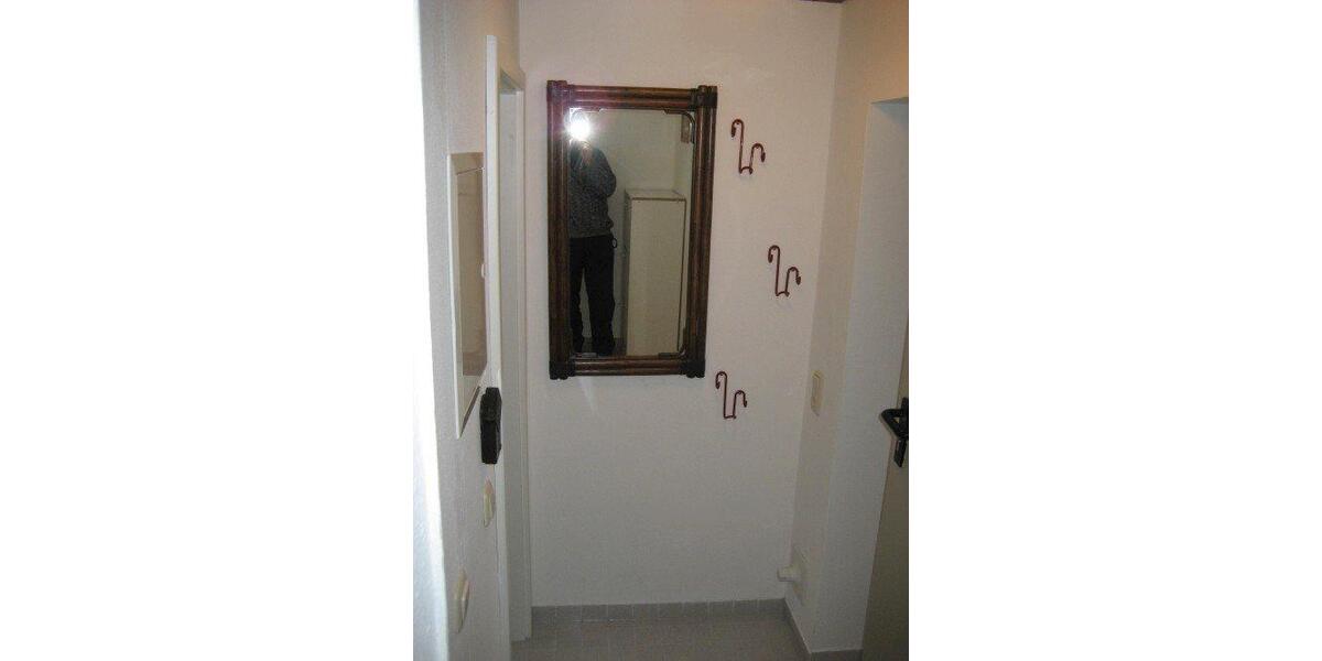 Dachgeschoßwohnung Berkheim - 1.5 Zimmer, 41 m&sup2;, 475&euro; | Angebot:26256433