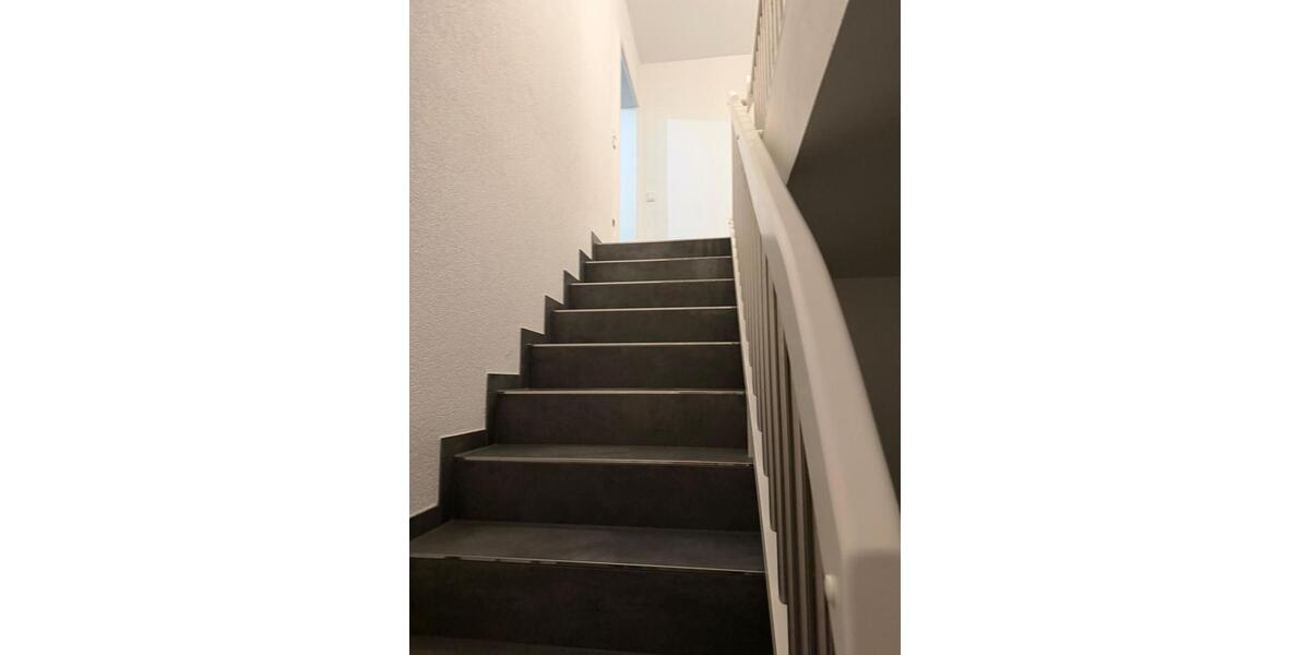 Dachgeschoßwohnung Brachttal - 3 Zimmer, 90 m&sup2;, 630&euro; | Angebot:24893205