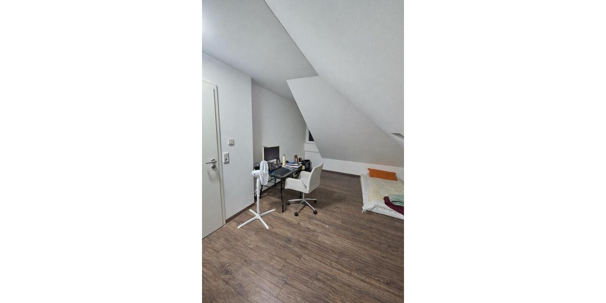 Wohnen auf Zeit Ingolstadt Südost - 1 Zimmer, 18 m&sup2;, 430&euro; | Angebot:25140225