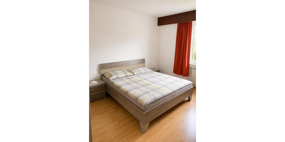 Etagenwohnung Trier Kürenz - 3 Zimmer, 100 m&sup2;, 1.100&euro; | Angebot:26347963