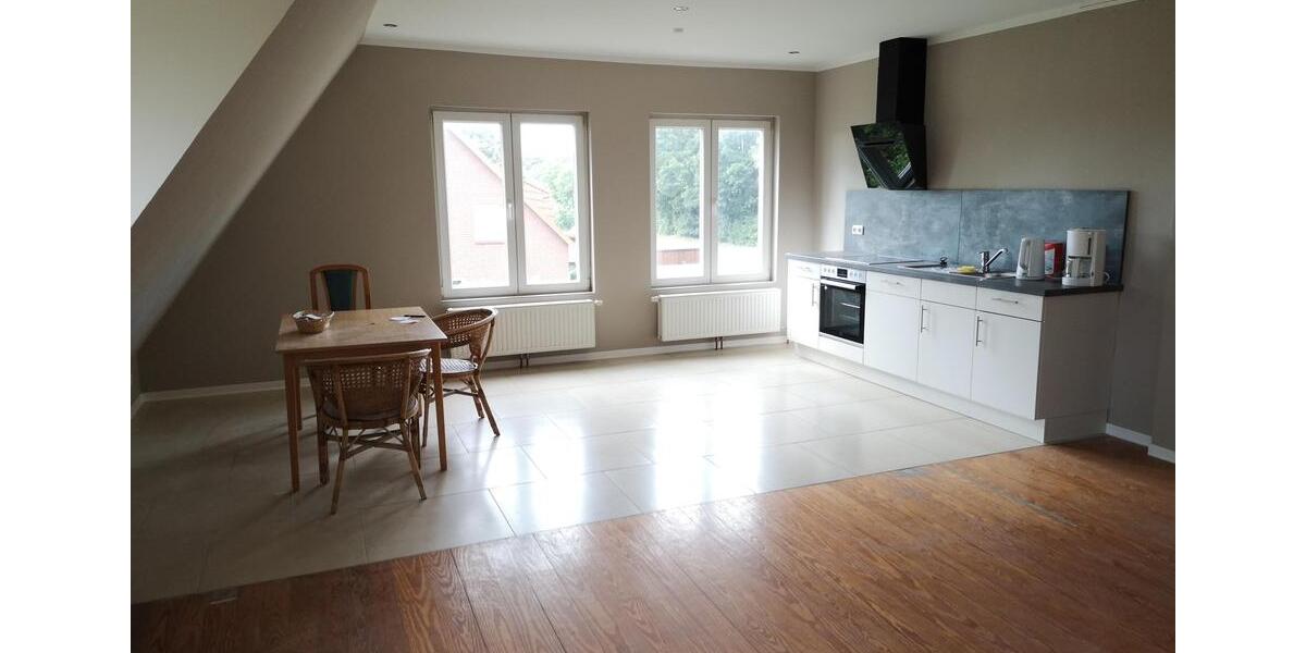 Etagenwohnung Lübeck Sankt Lorenz Nord - 5 Zimmer, 125 m&sup2;, 1.390&euro; | Angebot:26644485