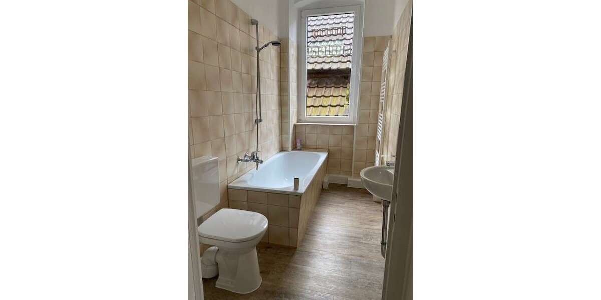 Etagenwohnung Warburg - 6 Zimmer, 138 m&sup2;, 1.170&euro; | Angebot:26723411