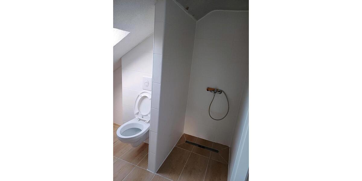 Dachgeschoßwohnung Giengen an der Brenz - 3 Zimmer, 65 m&sup2;, 850&euro; | Angebot:26493416